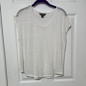 Tommy Bahama White Linen V-Neck Women's Top size Small